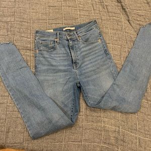 Levis Mile high super skinny jeans distressed